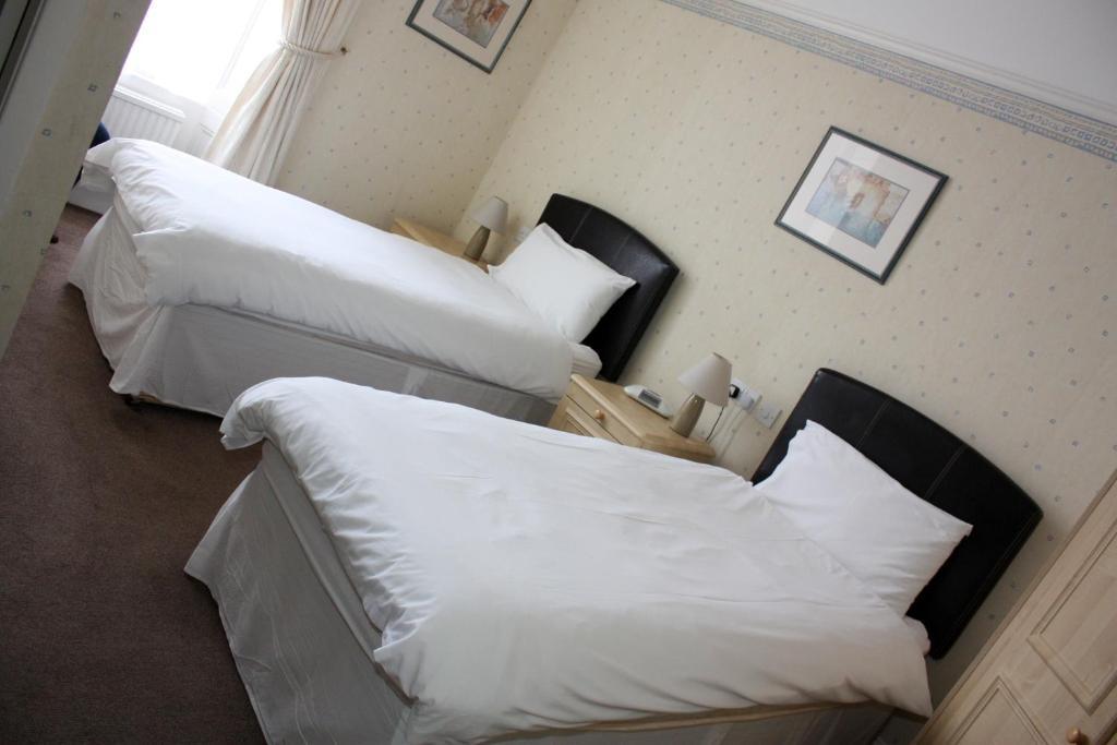 Annfield House Hotel Irvine  Room photo